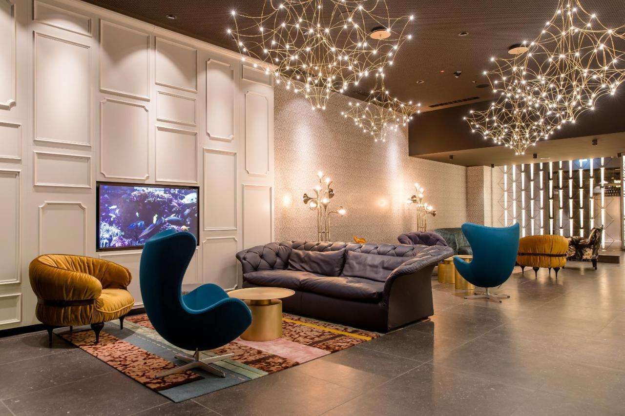Motel One มานไฮม์ ภายนอก รูปภาพ